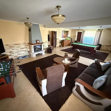 Ariadna Bed & Breakfast 3*