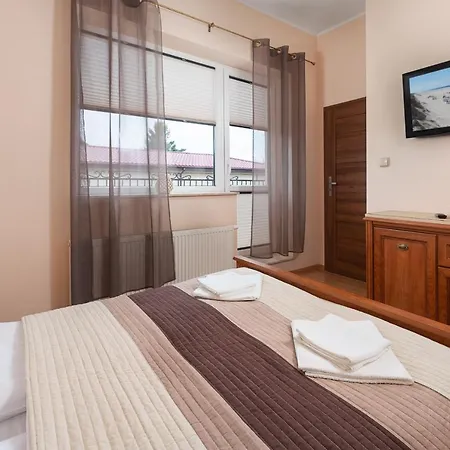 Ariadna 住宿加早餐酒店 Jastrzębia Góra