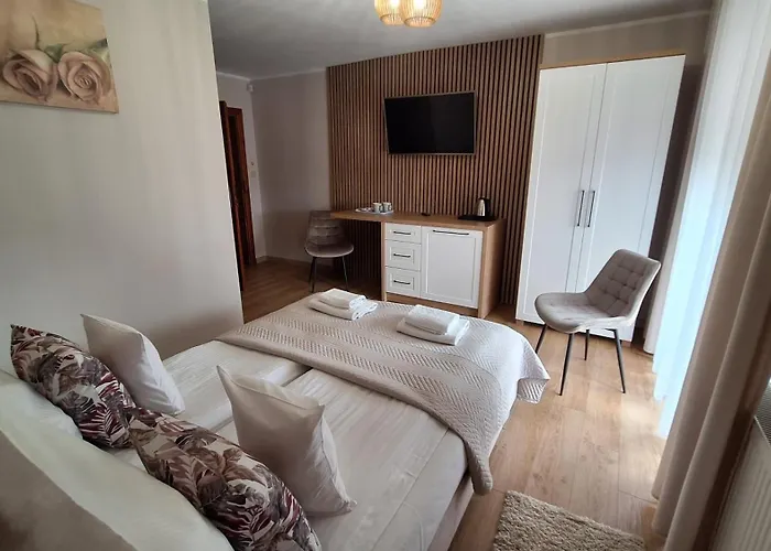 Ariadna Bed and breakfast 3*